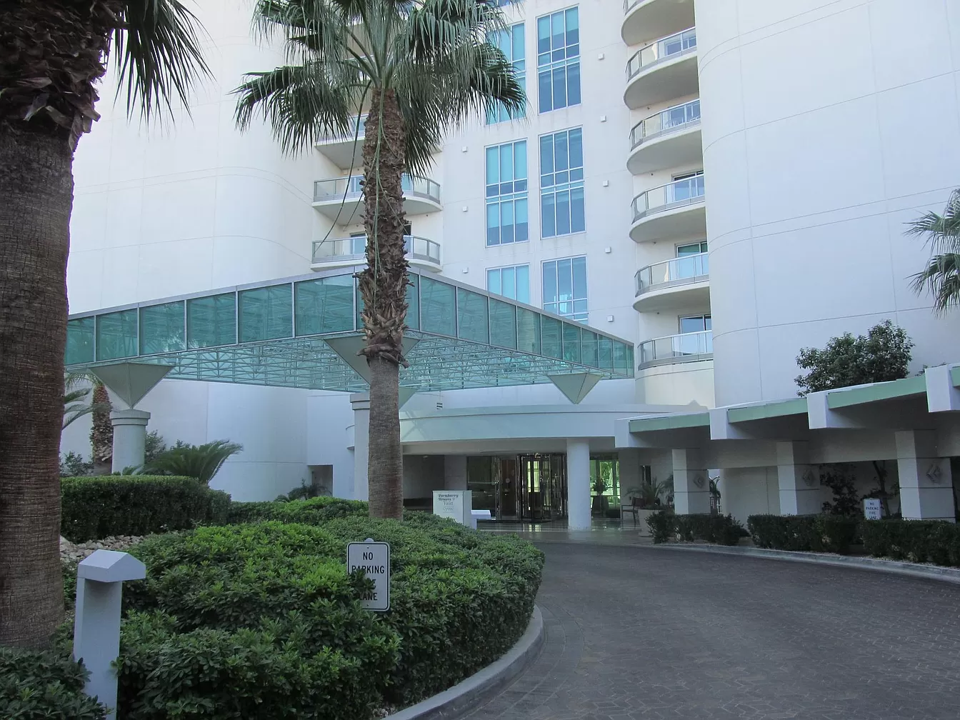 222 Karen Ave. Unit 1105